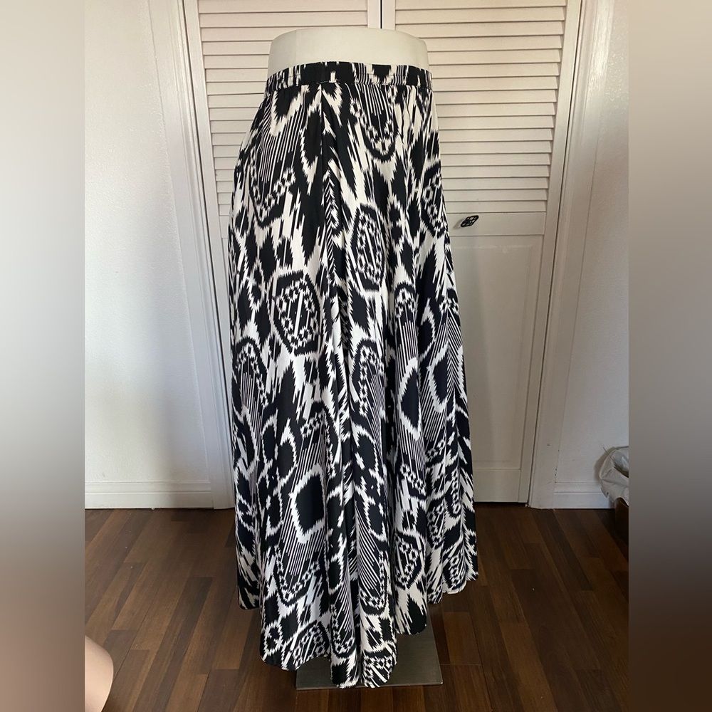 Magic Black and White Maxi Skirt